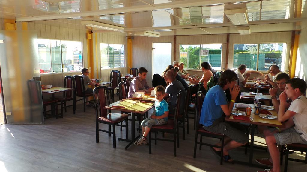 Camping De Kerurus Plouneour-Trez Ngoại thất bức ảnh