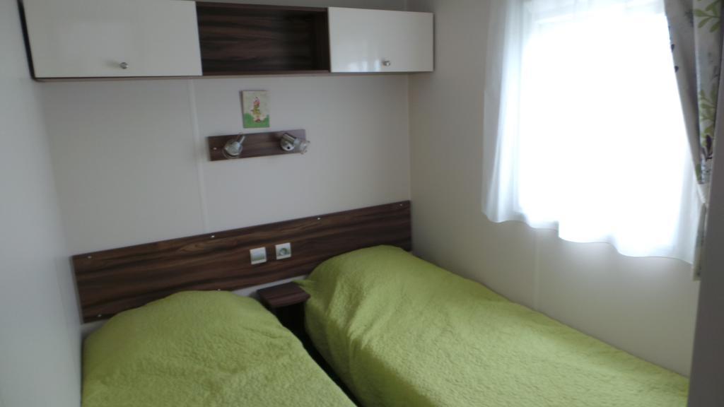 Camping De Kerurus Plouneour-Trez Ngoại thất bức ảnh